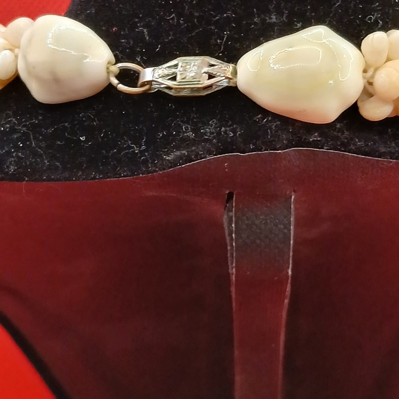 Vintage Pikake Wedding Lei 16 In. Vintage Clasp - Picture 7 of 8